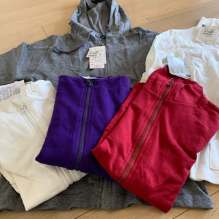 【早い者勝ち】スウェットパーカー【新品未使用】