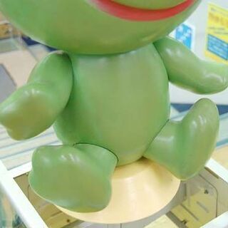 希少 コーワ ケロちゃん 人形 薬局 けろちゃん 蛙 幅40×奥40×高105cm 店舗販促品 ディスプレイ 大型 フィギュア ☆ 札幌市 清田区 平岡の画像