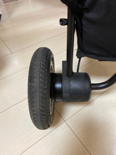 アップリカ3輪ベビーカー
