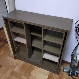 木製のスライド棚