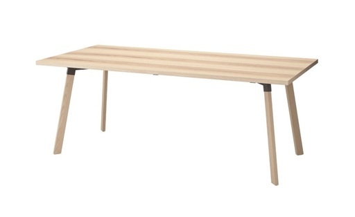 IKEAのダイニングテーブル　　　　　　1000円