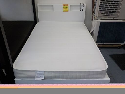 ID:G940596　セミダブルベッド（引出し収納付き）