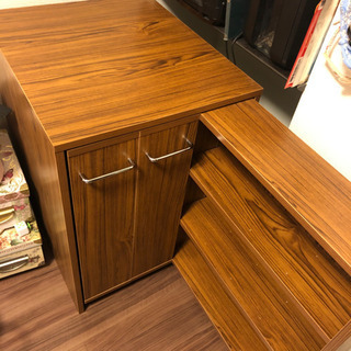 本棚 DVDラック 3列引き出し式の画像