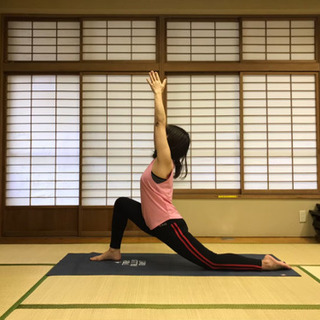 【出張ゆったりフローヨガ】の画像