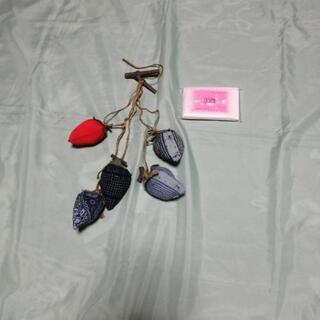 干し柿の吊るし飾りの画像