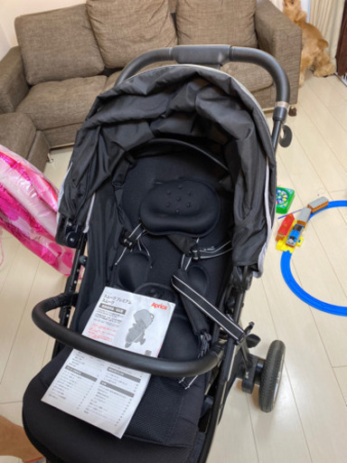 アップリカ3輪ベビーカー