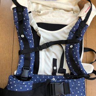 Aprica コラン デニム×ピンクの抱っこ紐の画像