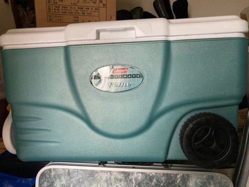 Coleman のホイールクーラーボックス(アルティメイトエクストリーム)