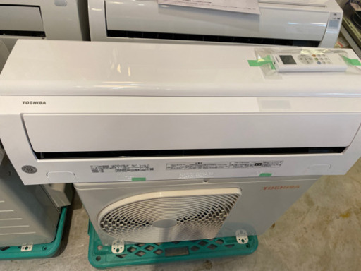 エイブイ:東芝ルームエアコンRAS-F221PBK、2019年製