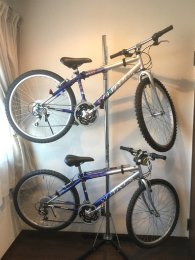 マウンテンバイク２台　スタンド付き