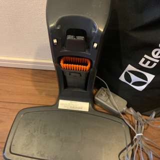 お渡ししました！　エレクトロラックス　ZB3104KJホワイトの画像