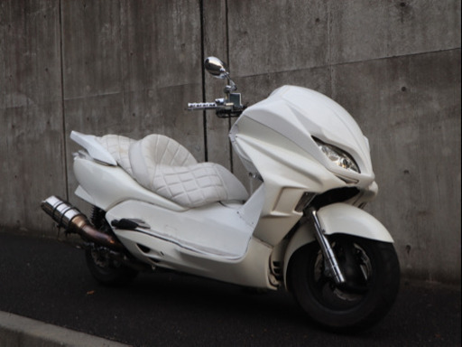 HONDA・フォルツァZ・多数カスタム車両・オールホワイト・全国陸送手配可能〜