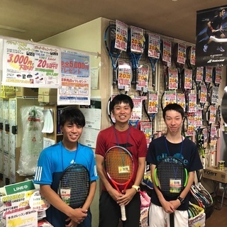テニスコーチ募集♪お仕事体験も実施中♪レッスンのお手伝いをしてい...