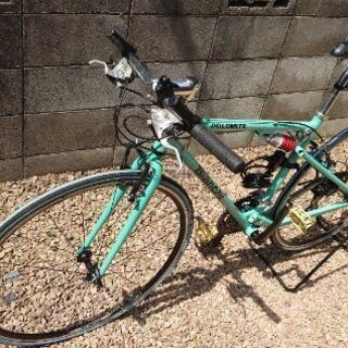 古いBianchiのクロスバイクの画像