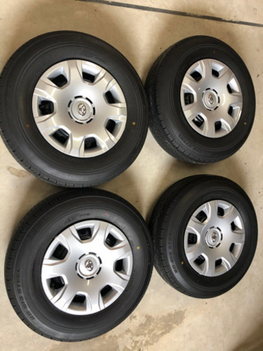 2019年式　ハイエース5型　★新車外し夏タイヤ