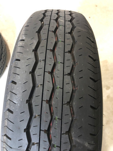 2019年式　ハイエース5型　★新車外し夏タイヤ