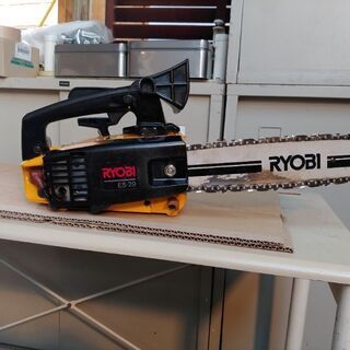 RYOBIエンジンチェンソーメーカー品です。