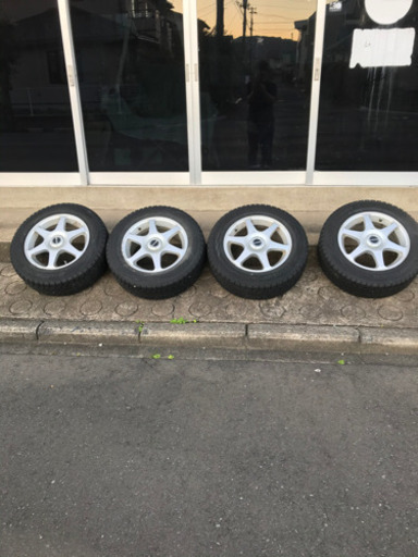 アルミ、スタッドレスタイヤ