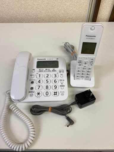 【Panasonic】デジタル電話機　VE-GZ21-W 子機付き　2018年製　2B-078
