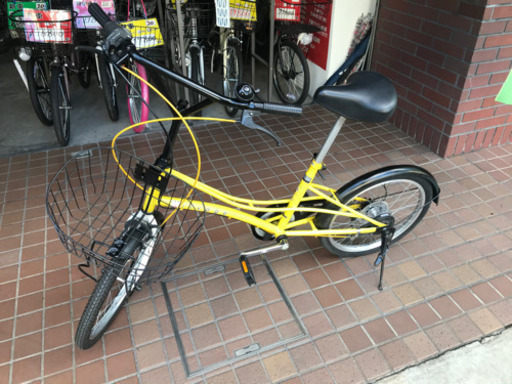 20インチ　外装6段変速　かご付き  黄色