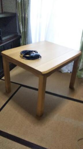 テーブル型コタツ