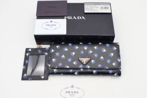 《PRADA/サフィアーノ 花柄》カードケース 長財布 Aランク ロゴプレート