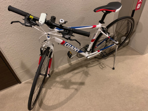 クロスバイク Giant CROSTAR