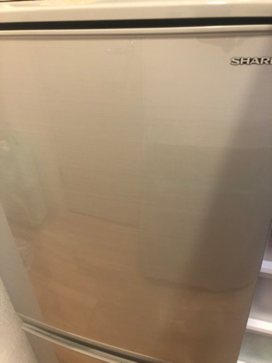【取引中】冷凍冷蔵庫売ります。
