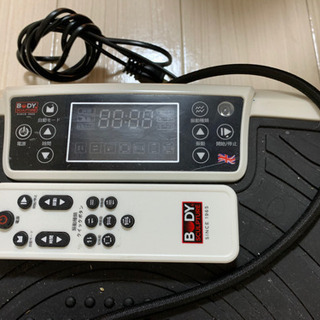 振動マシン　ブルブル　ダイエットの画像