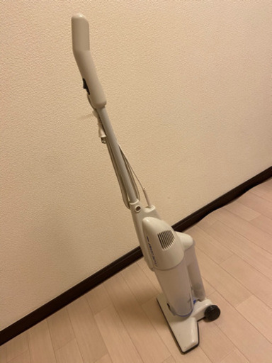 コード付き掃除機