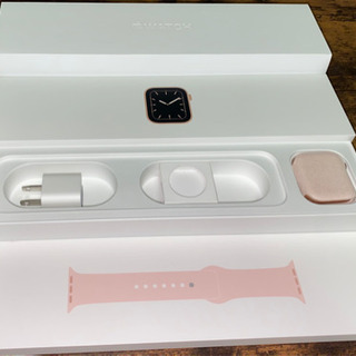 Apple Watch series5 44mm ゴールドアルミニウム  GPSモデル ②