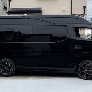 キャラバン&ハイエースに☆クリムソン BARBERO 17 6.5Jの画像