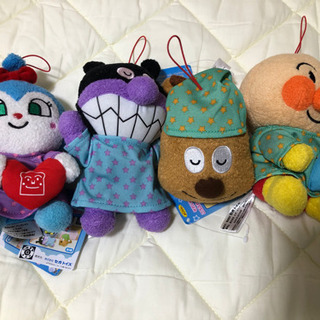 タグ付き！アンパンマン人形セットの画像