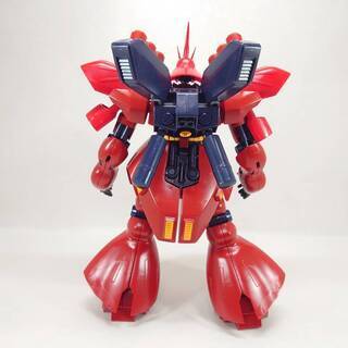 BANDAI MG 1/100 サザビー Ver.1.0 素組み 完成品の画像