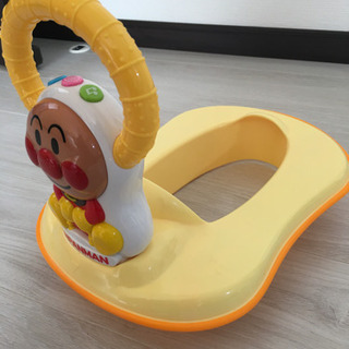 アンパンマン　音が鳴るおまるの画像