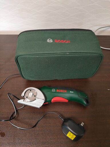 BOSCH コードレスマルチカッター XEO