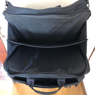 LAGASHA ビジネスバッグ/ショルダータイプ☆33×45×10cm☆中期出張まで利用可【値段交渉可】の画像