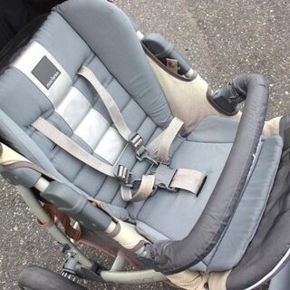 無料！マクラーレン☆3輪バギー◎MX3☆生後1ヶ月から25kgまで☆ベビーカー☆McLaren☆G060の画像