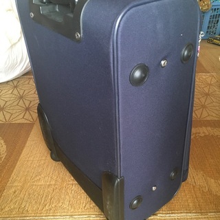 🧳 旅行カバンの画像