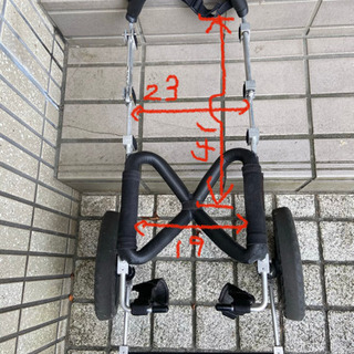 中型犬用車椅子、米国製、介護、下半身不随の画像