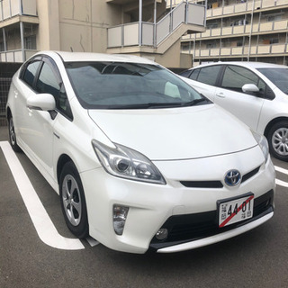 プリウス　後期モデル　早い者勝ちす