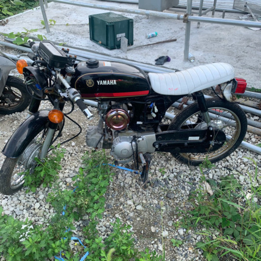 売り切り！！レストアベース！YB50 エンジン圧縮あり！カスタム多数！！書類あり