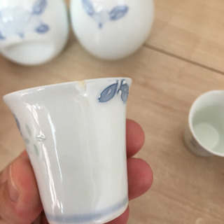 一珍山茶花　有田焼　酒器の画像