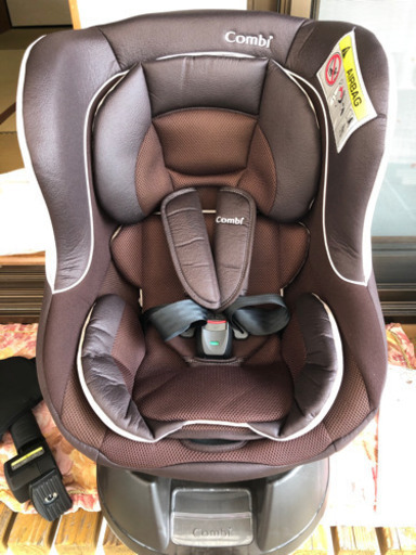 コンビ　チャイルドシート