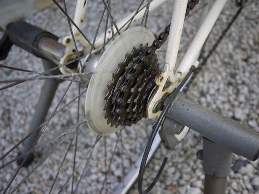 昭和の折り畳み自転車ミヤタ製アルミ合金 (黒猫3匹飼ってます