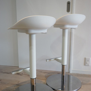 イケア IKEA ヤニンゲ バースツール カウンターチェア 1脚