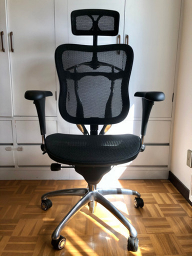 オフィスチェア(PCチェア)  定価5万7千円