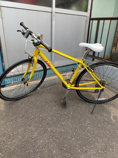 自転車 クロスバイク　Liv
