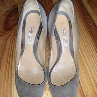 PELLICO  ベージュパンプス　中古品