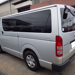 レジアスエースバン　KDH201V の画像